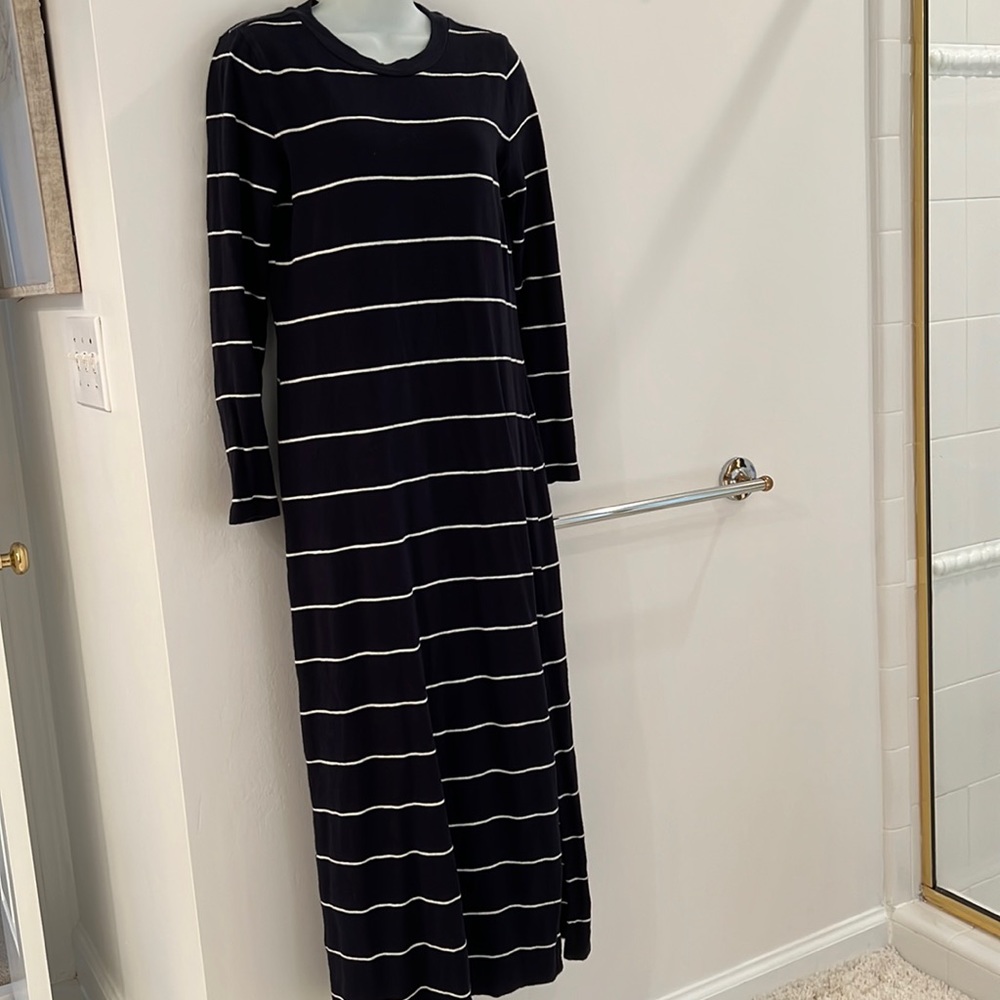 navy and cream striped longsleeve cotton maxi dress size medium